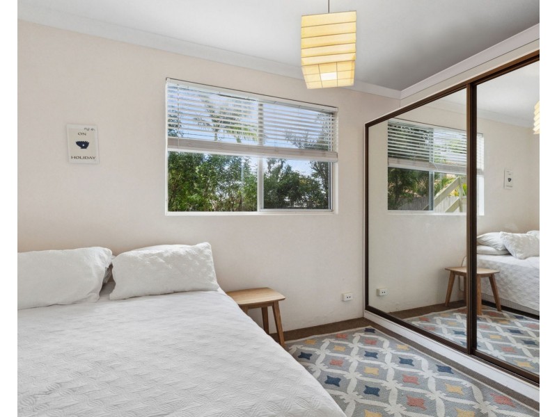 1/8 Natasha Avenue, Noosa Heads QLD 4567