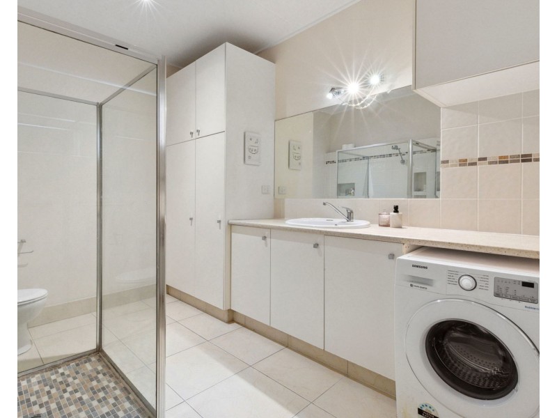 1/8 Natasha Avenue, Noosa Heads QLD 4567