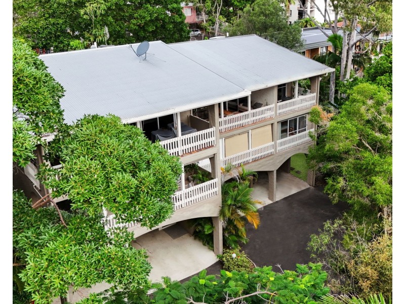 1/8 Natasha Avenue, Noosa Heads QLD 4567