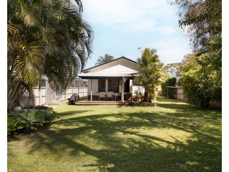 19 Kempster street, Sandgate QLD 4017