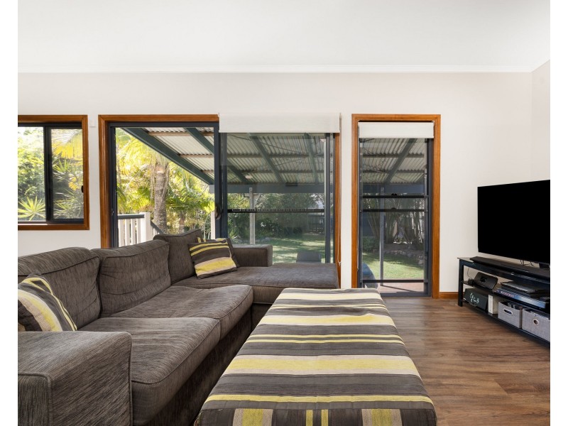 19 Kempster street, Sandgate QLD 4017