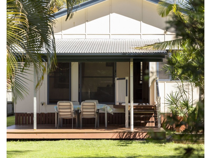 19 Kempster street, Sandgate QLD 4017