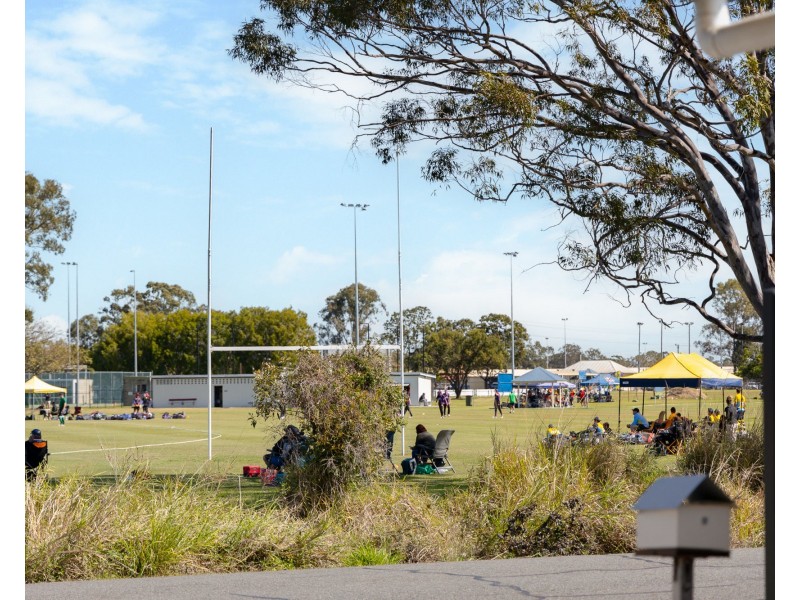 19 Kempster street, Sandgate QLD 4017