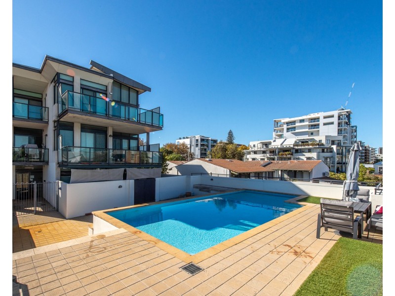 1/39 Mill Point Road, South Perth WA 6151