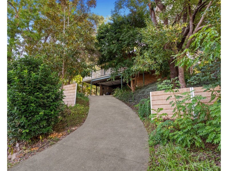 50 Tucker Street, Chapel Hill QLD 4069