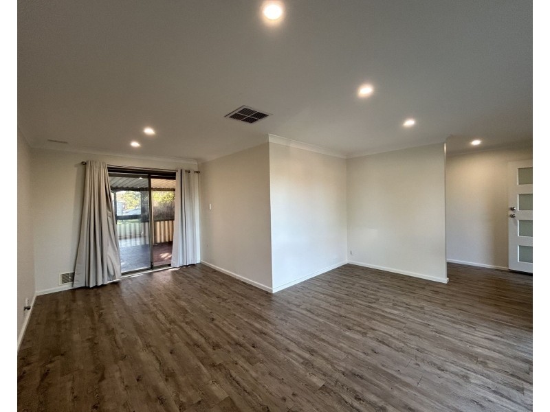 3 Riding Way, Bull Creek WA 6149