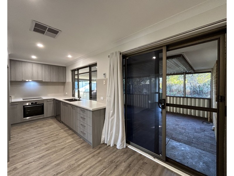 3 Riding Way, Bull Creek WA 6149