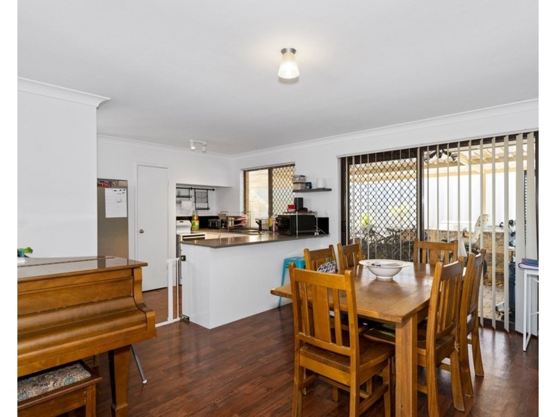 6 Gould Place, Parmelia WA 6167