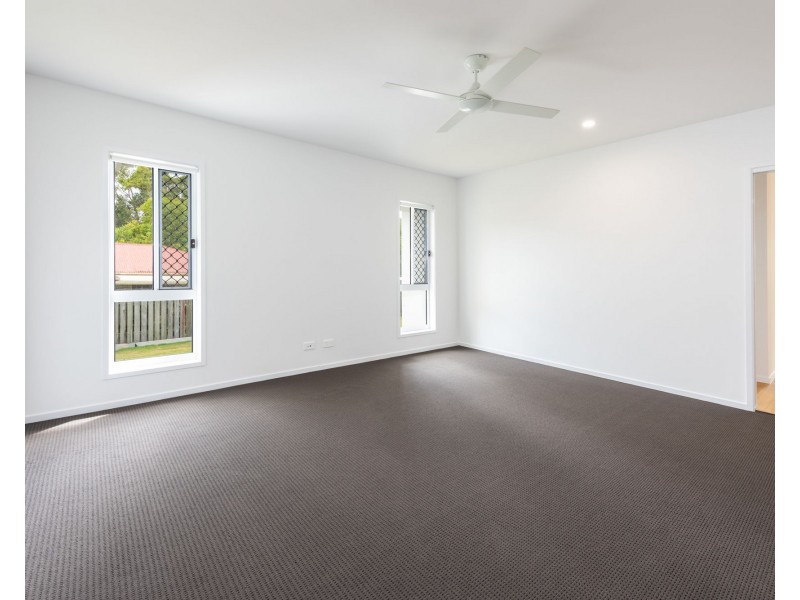 27 Cummins Road, Branyan QLD 4670