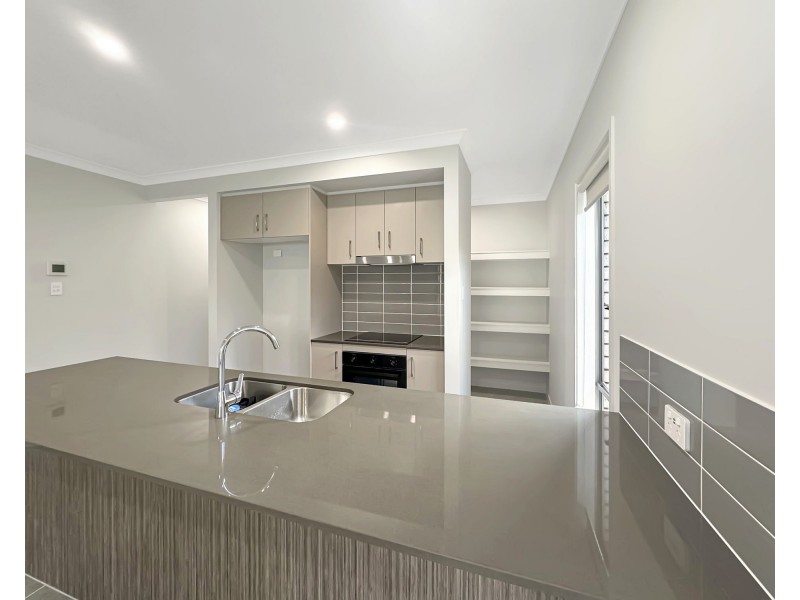 7 Jimmy Street, Jimboomba QLD 4280