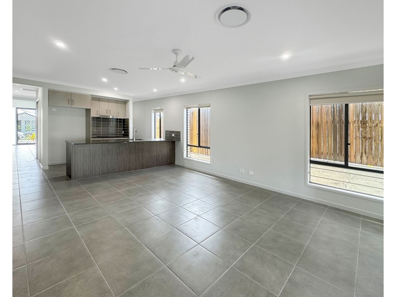 7 Jimmy Street, Jimboomba QLD 4280