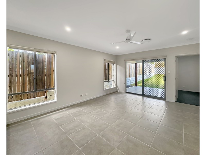 7 Jimmy Street, Jimboomba QLD 4280