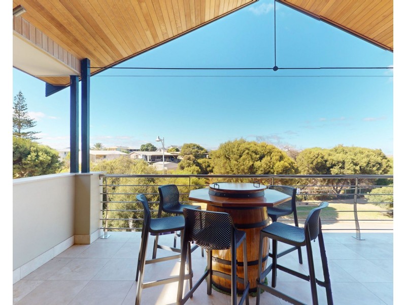 32 Beachside Drive, Burns Beach WA 6028