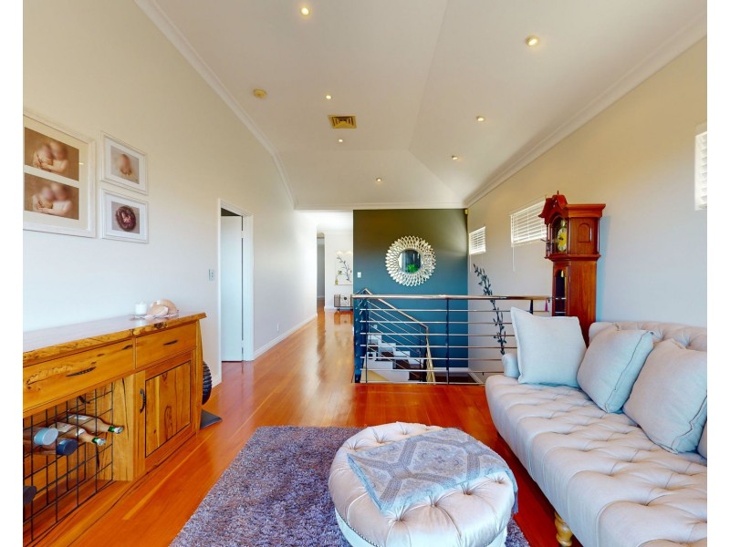 32 Beachside Drive, Burns Beach WA 6028