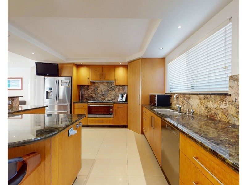 32 Beachside Drive, Burns Beach WA 6028