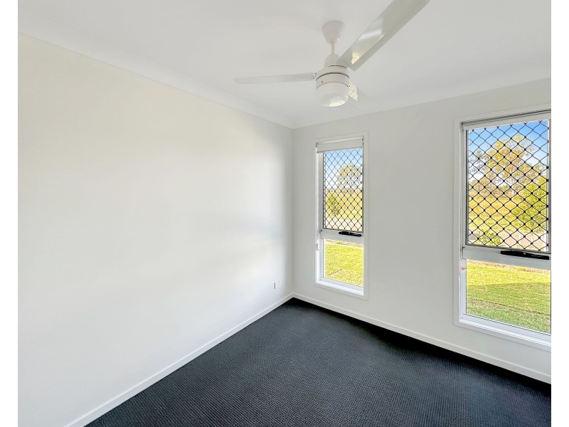 2/92 Nielsen Road, Rosewood QLD 4340