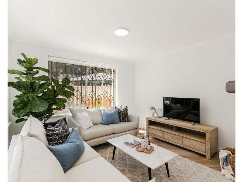 40 Elanora Drive, Cooloongup WA 6168