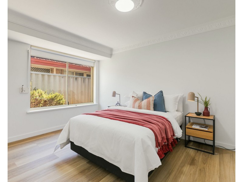 40 Elanora Drive, Cooloongup WA 6168