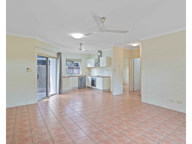 1/5 Cottesloe Drive, Kewarra Beach QLD 4879