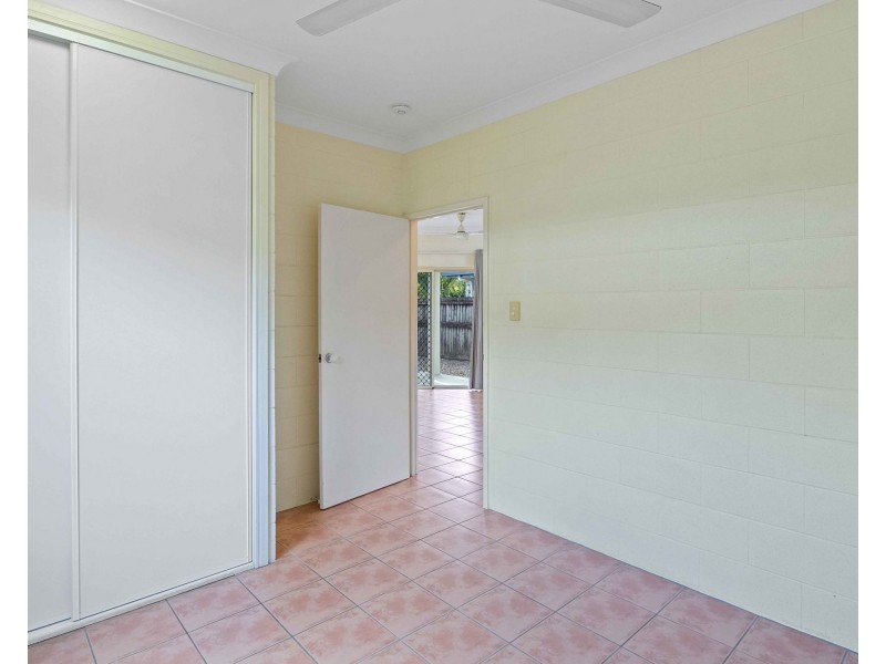 1/5 Cottesloe Drive, Kewarra Beach QLD 4879