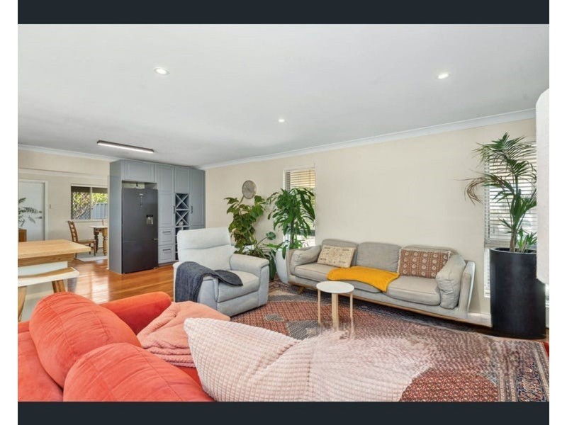 66 Southwell Crescent, Hamilton Hill WA 6163