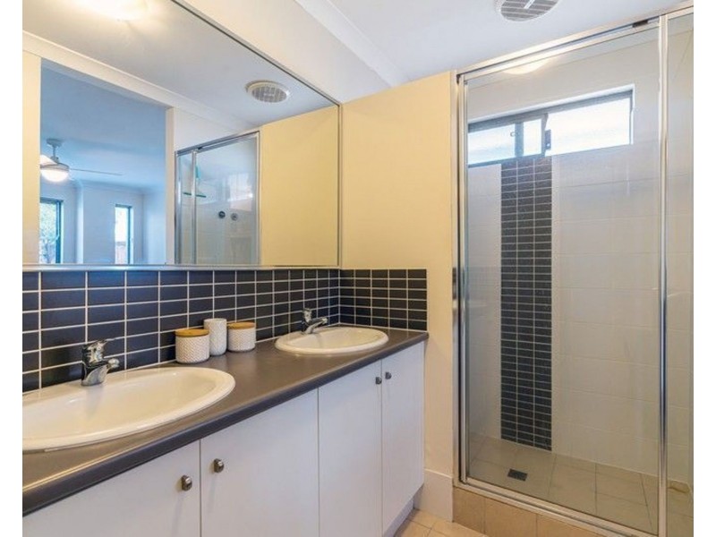 2 Ortega Lane, Caversham WA 6055