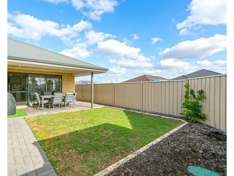 2 Ortega Lane, Caversham WA 6055