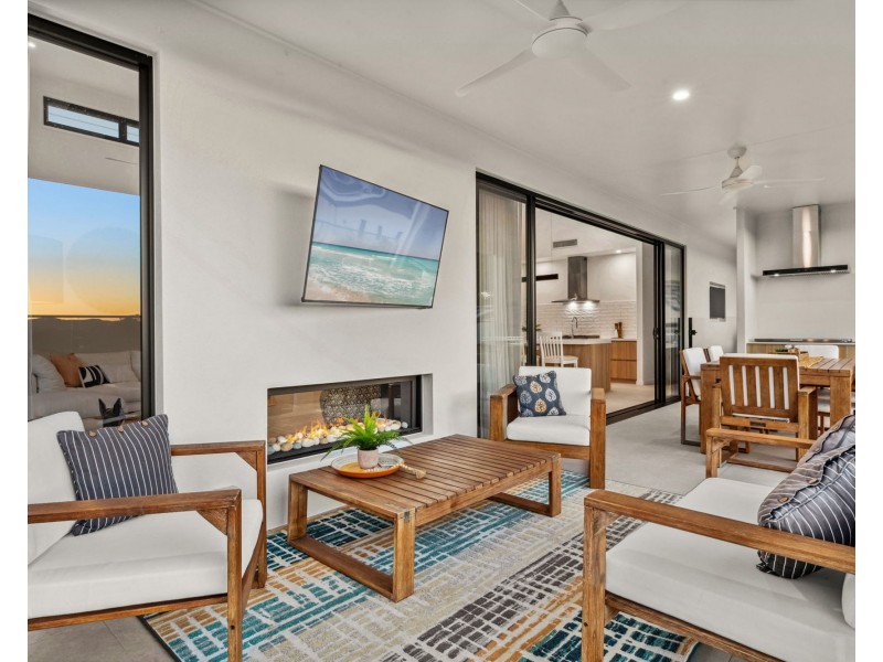 5 Greenhills Place, Coolum Beach QLD 4573