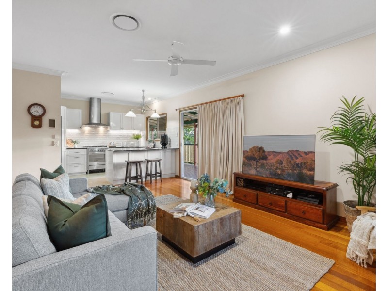 34 Binnea Street, Yaroomba QLD 4573