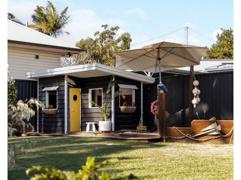 19 Craig Street, Brighton QLD 4017