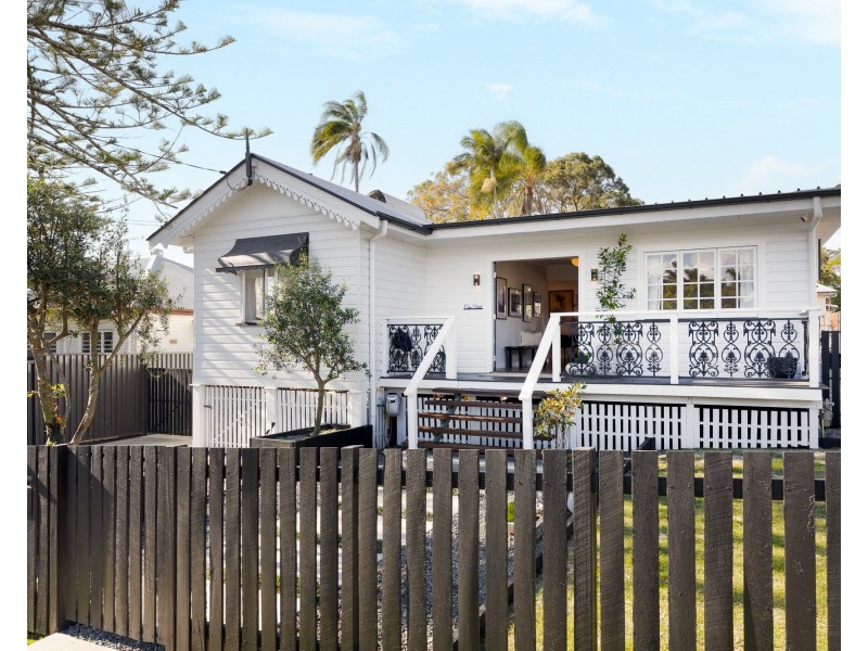 19 Craig Street, Brighton QLD 4017