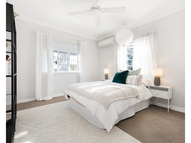 19 Craig Street, Brighton QLD 4017