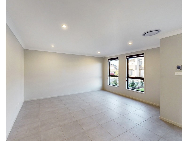 60 Caldwell Avenue, Edmondson Park NSW 2174