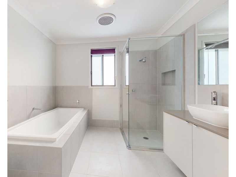 60 Caldwell Avenue, Edmondson Park NSW 2174