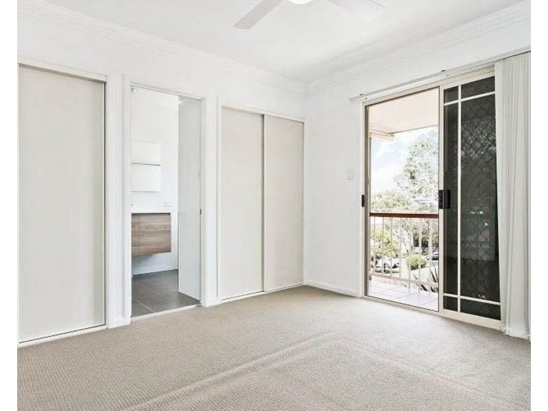 2/34 Love Street, Northgate QLD 4013