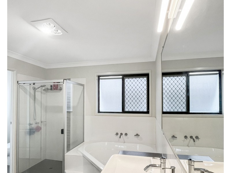 6 Whale Circuit, Bargara QLD 4670