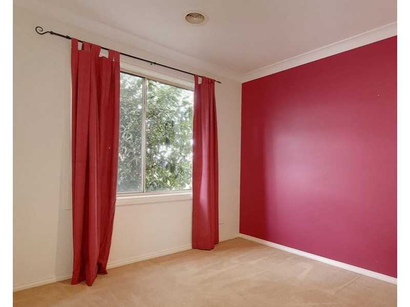 30 Fernhurst Avenue, Derrimut VIC 3030