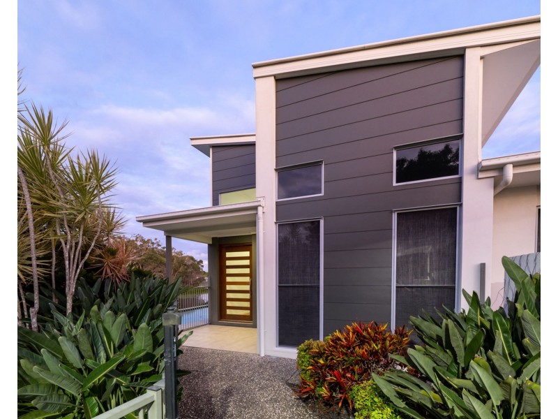 5 Wallum Close, Pelican Waters QLD 4551