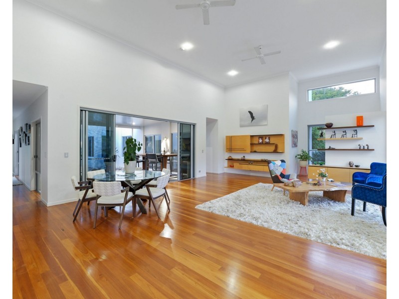 5 Wallum Close, Pelican Waters QLD 4551