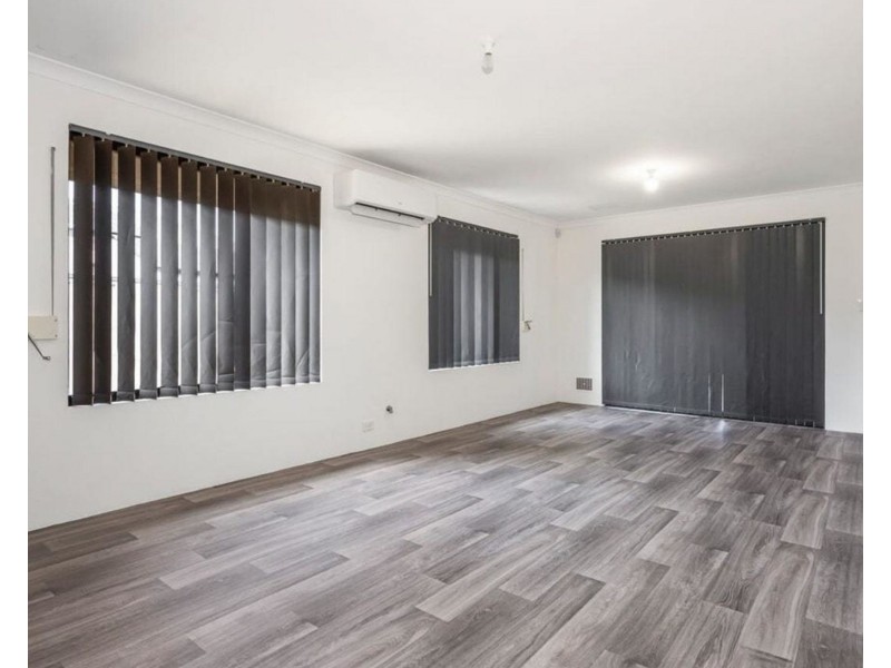 4 Coree Lane, Ellenbrook WA 6069