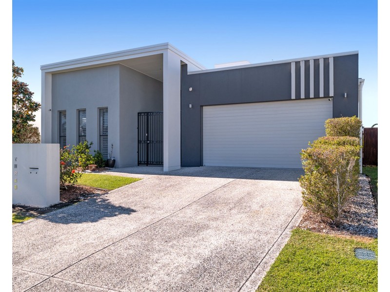 23 Bond Street, Pelican Waters QLD 4551