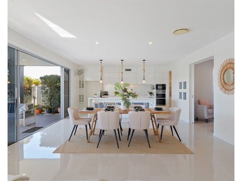 23 Bond Street, Pelican Waters QLD 4551