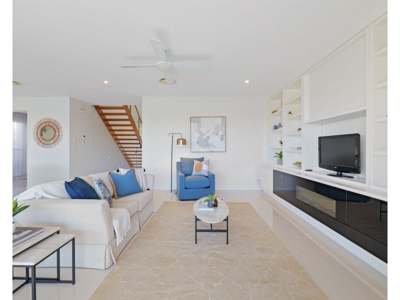 23 Bond Street, Pelican Waters QLD 4551