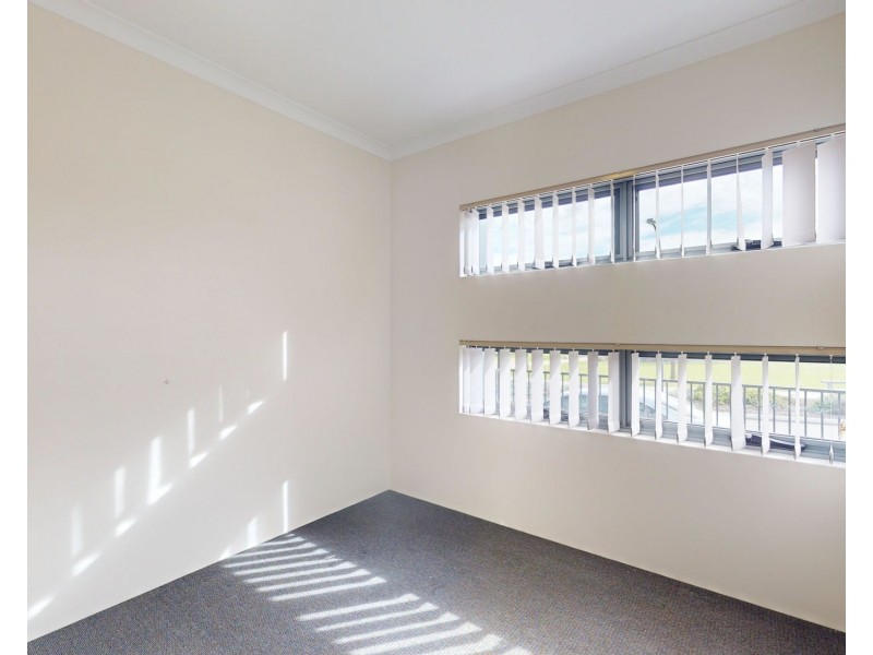 31 Dunk Street, Yanchep WA 6035