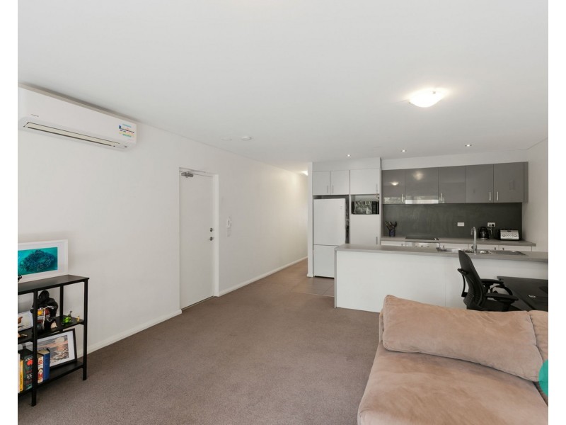 16/30 Lambeth Circle, Wellard WA 6170