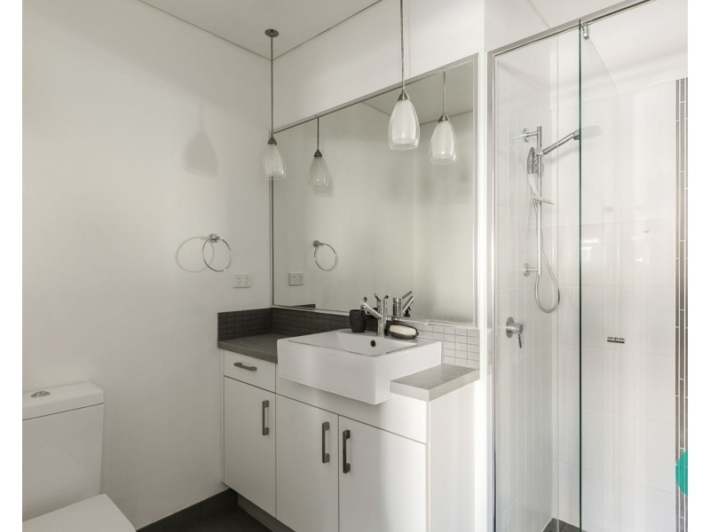 16/30 Lambeth Circle, Wellard WA 6170