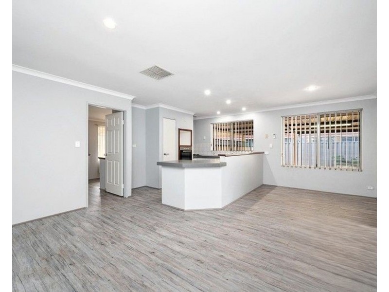 66 Brown Crescent, Seville Grove WA 6112