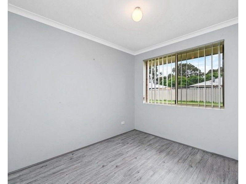 66 Brown Crescent, Seville Grove WA 6112