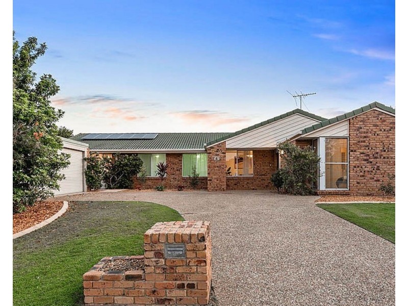 4 Alphitonia Crescent, Sunnybank Hills QLD 4109