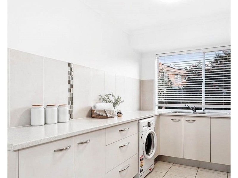 4 Alphitonia Crescent, Sunnybank Hills QLD 4109